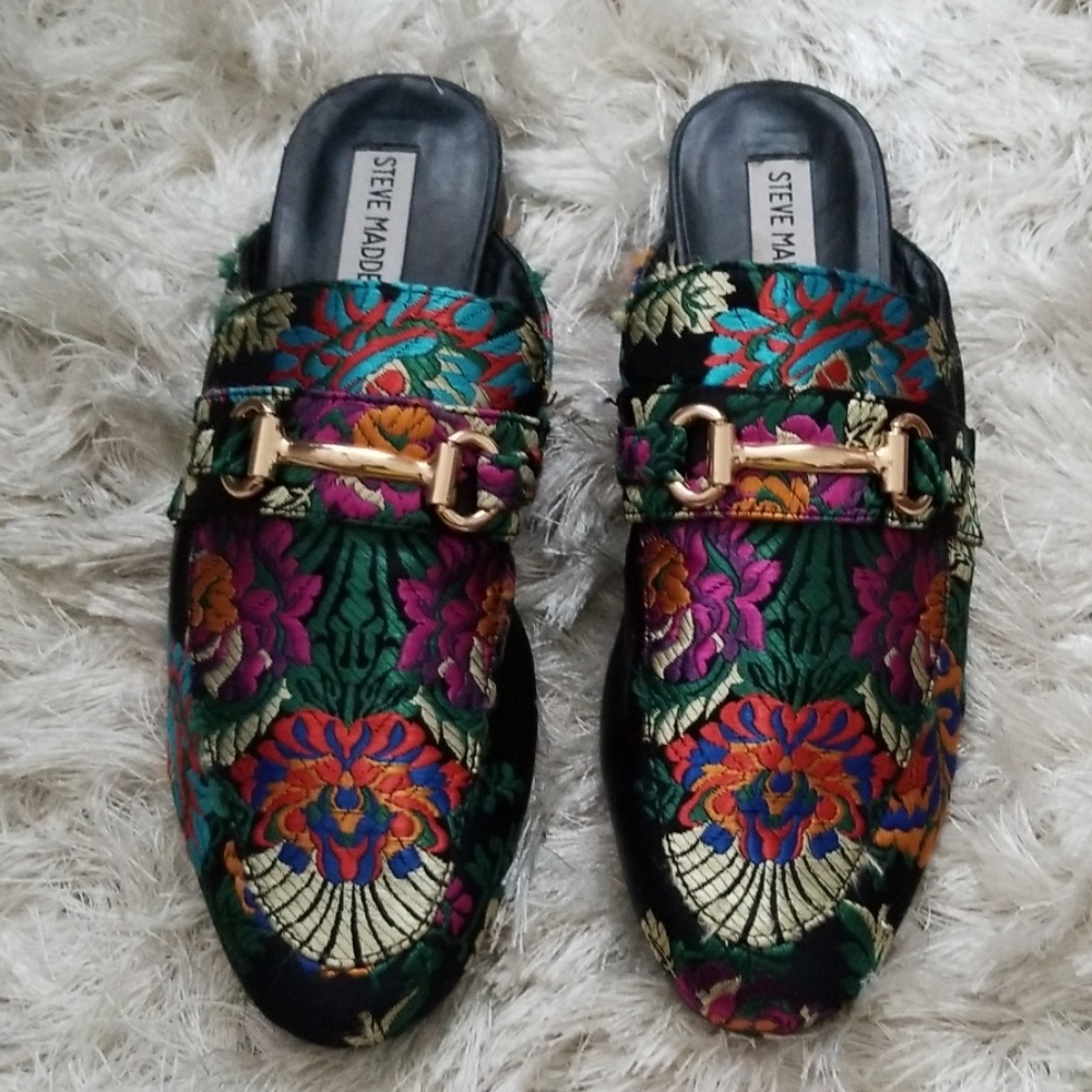 Steve Madden "Kandi" brocade j embroidered mule 8M